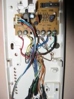 instalacja domofonowa: zmiana zasilacza na nowy