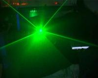 Projektor laserowy DIY – modyfikacje: minigłośnik do odchyleń, lekkie lustro, silnik