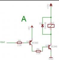 [AVR][Atmega8] Niepotrzebne załączanie przekaźnika?