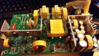 Reparatur der Impulsstromversorgung in der Alesis M1 Active Mk2 Säule
