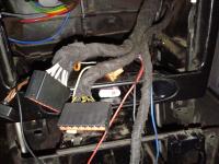 Mondeo mk2 '98 - Bałagan w instalacji elektrycznej w tunelu srodkowym