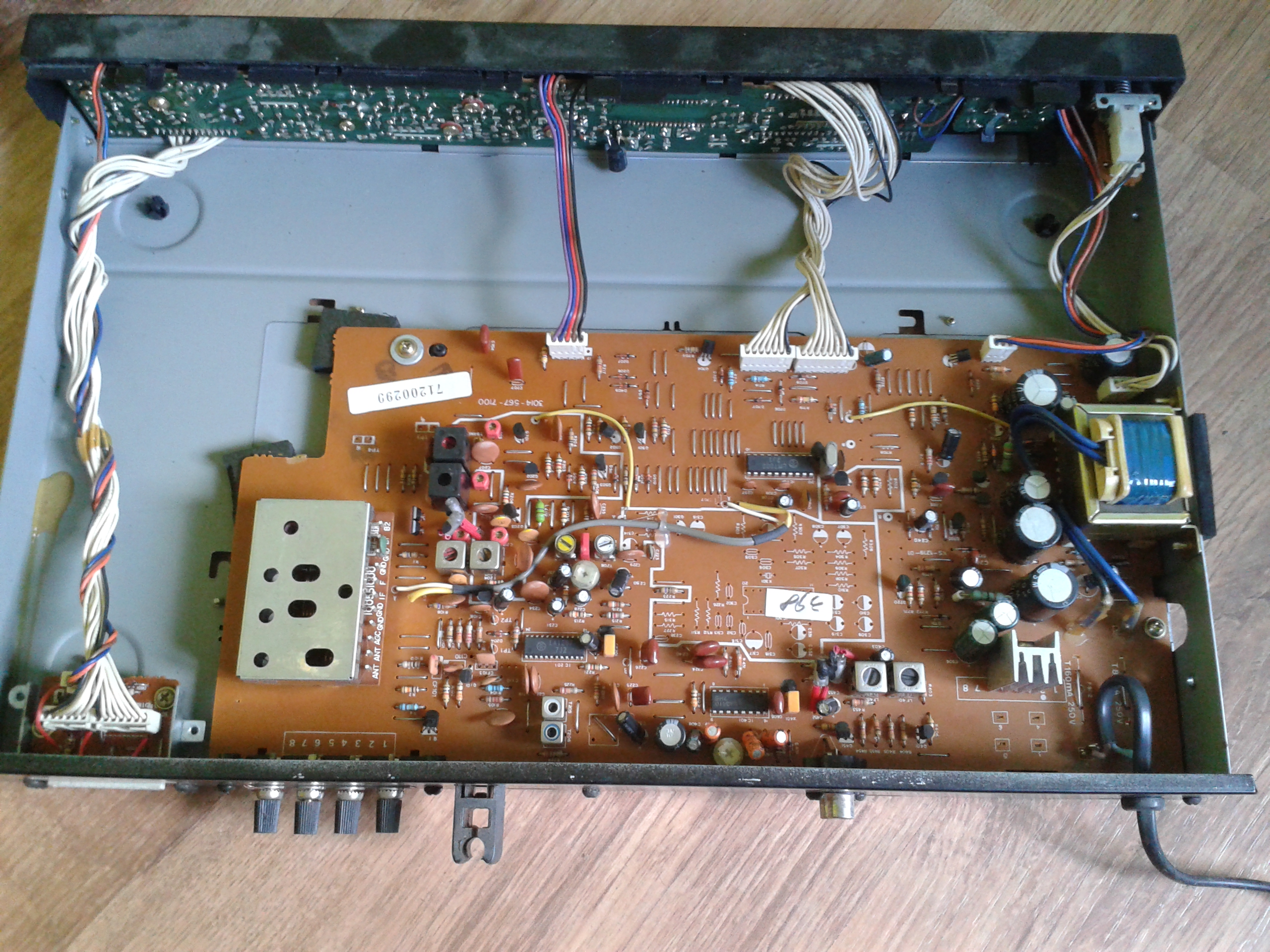 jak podłączyć tuner fm samsung k600TR elektroda.pl